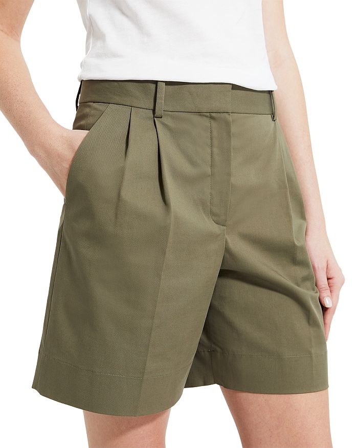 Pleated Shorts